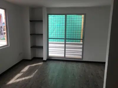 Miniatura 10