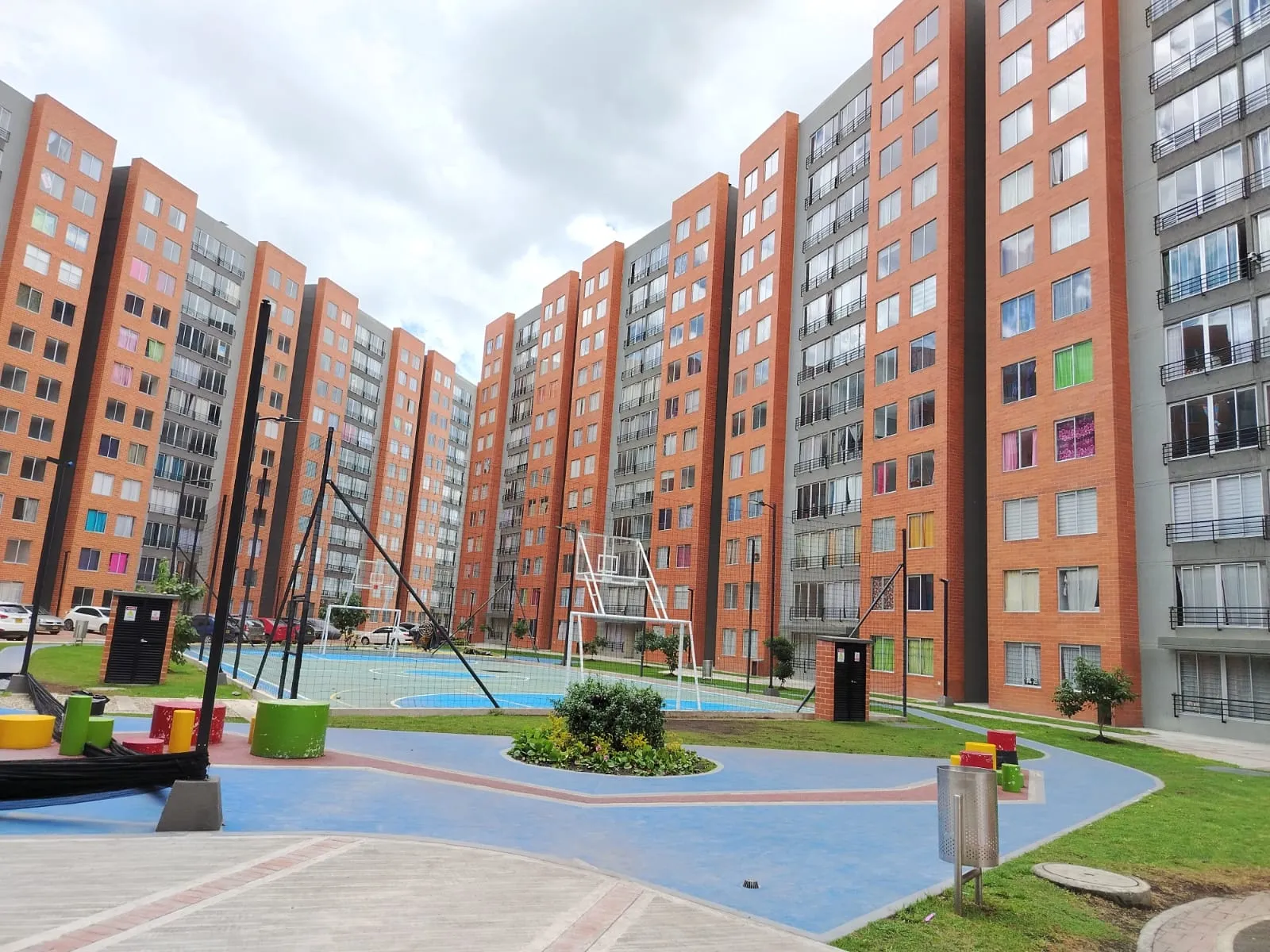 Arriendo Apartamento Madrid Conjunto Romero - 3