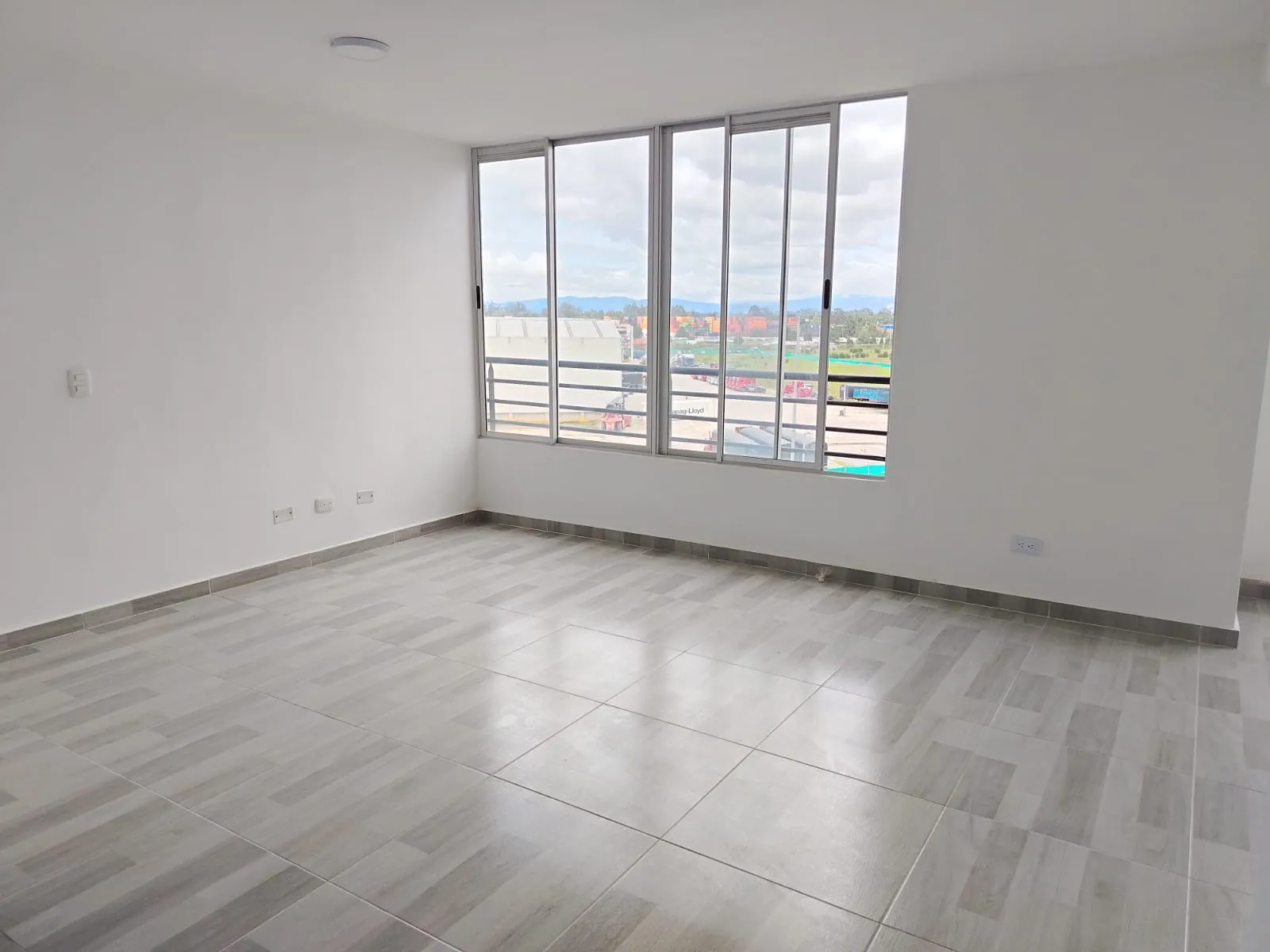 Arriendo Apartamento Madrid Conjunto Romero - 8
