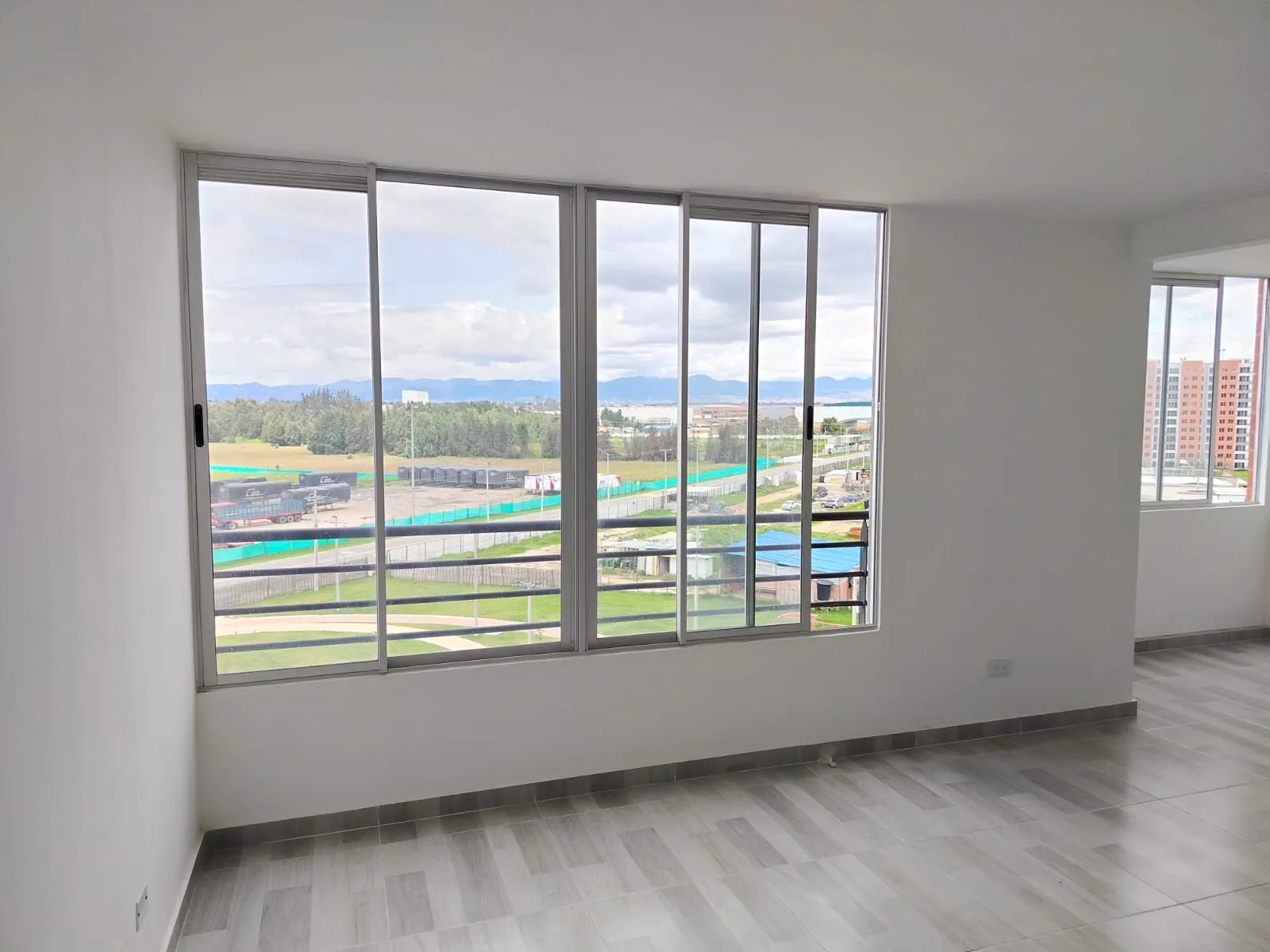 Arriendo Apartamento Madrid Conjunto Romero - 7