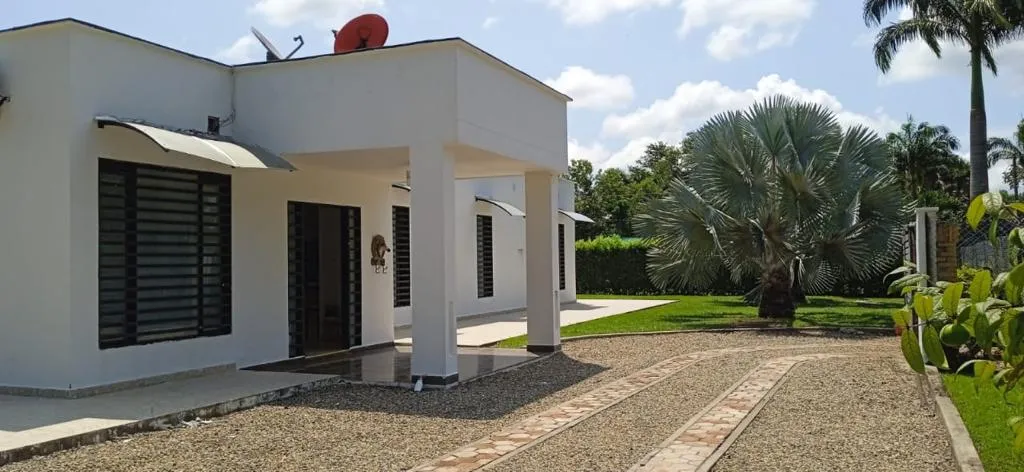 VENDO HERMOSA CASA CAMPESTRE EN VILLAVICENCIO - SECTOR APIAY — foto 6
