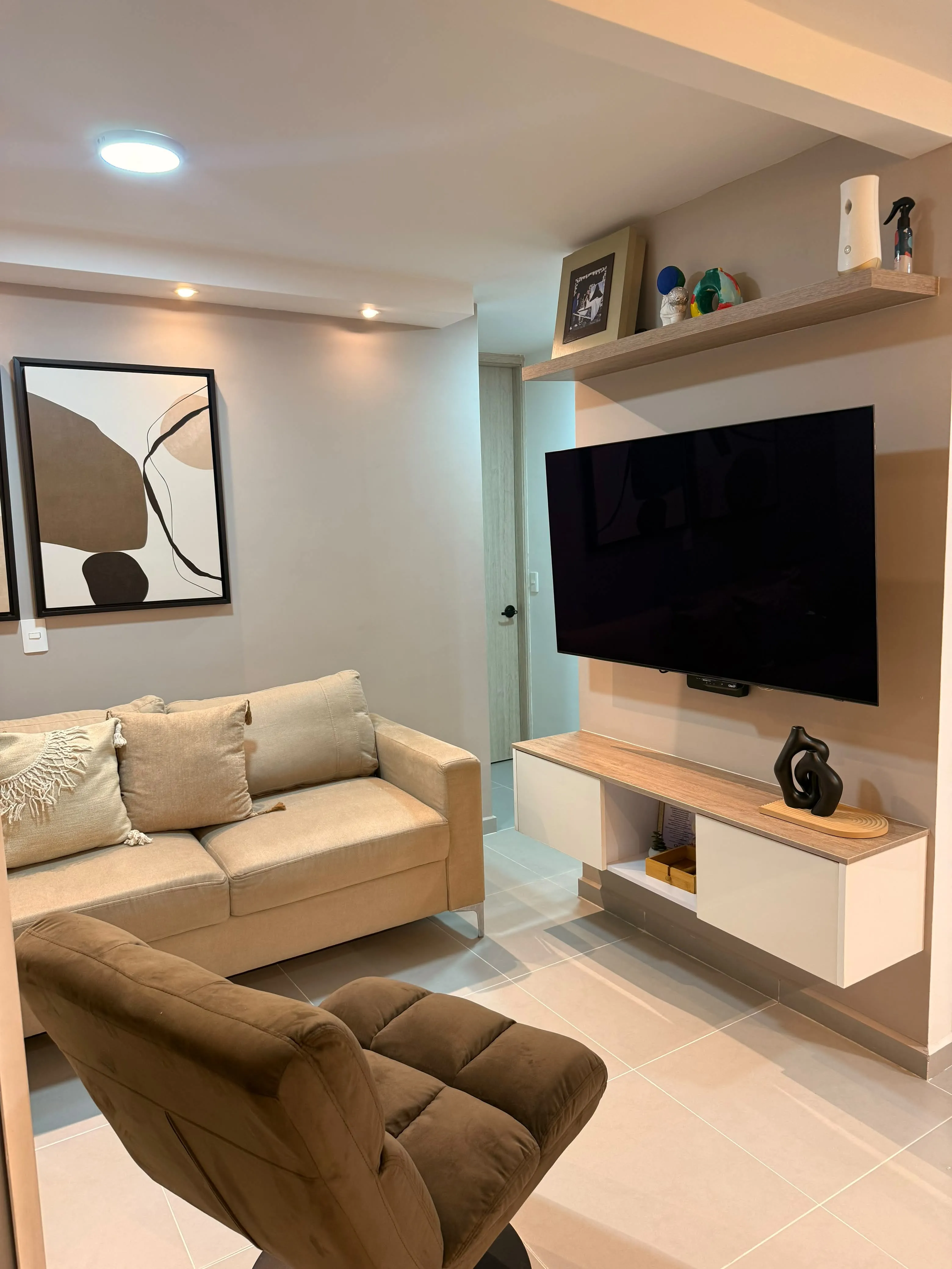 VENTA APARTAMENTO EN EL NORTE DE CALI – 60 m² – PISO 11 - 8