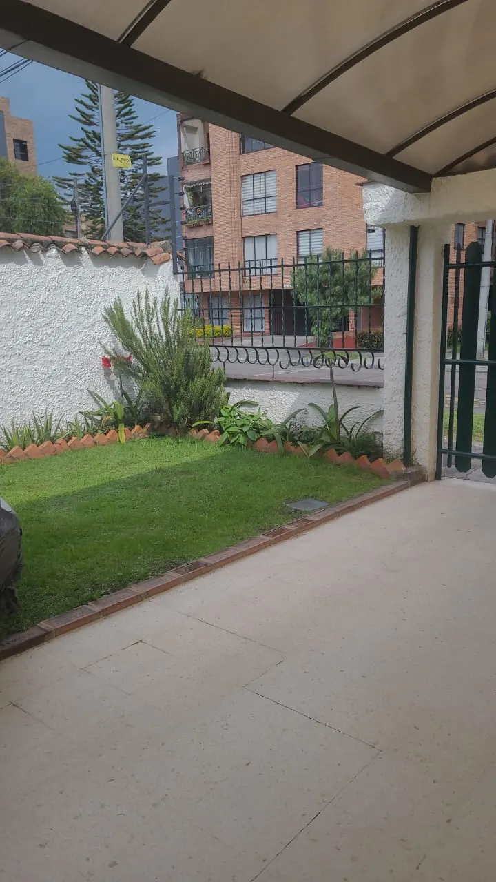 Casa en Venta en Nueva Autopista, Bogotá — foto 3
