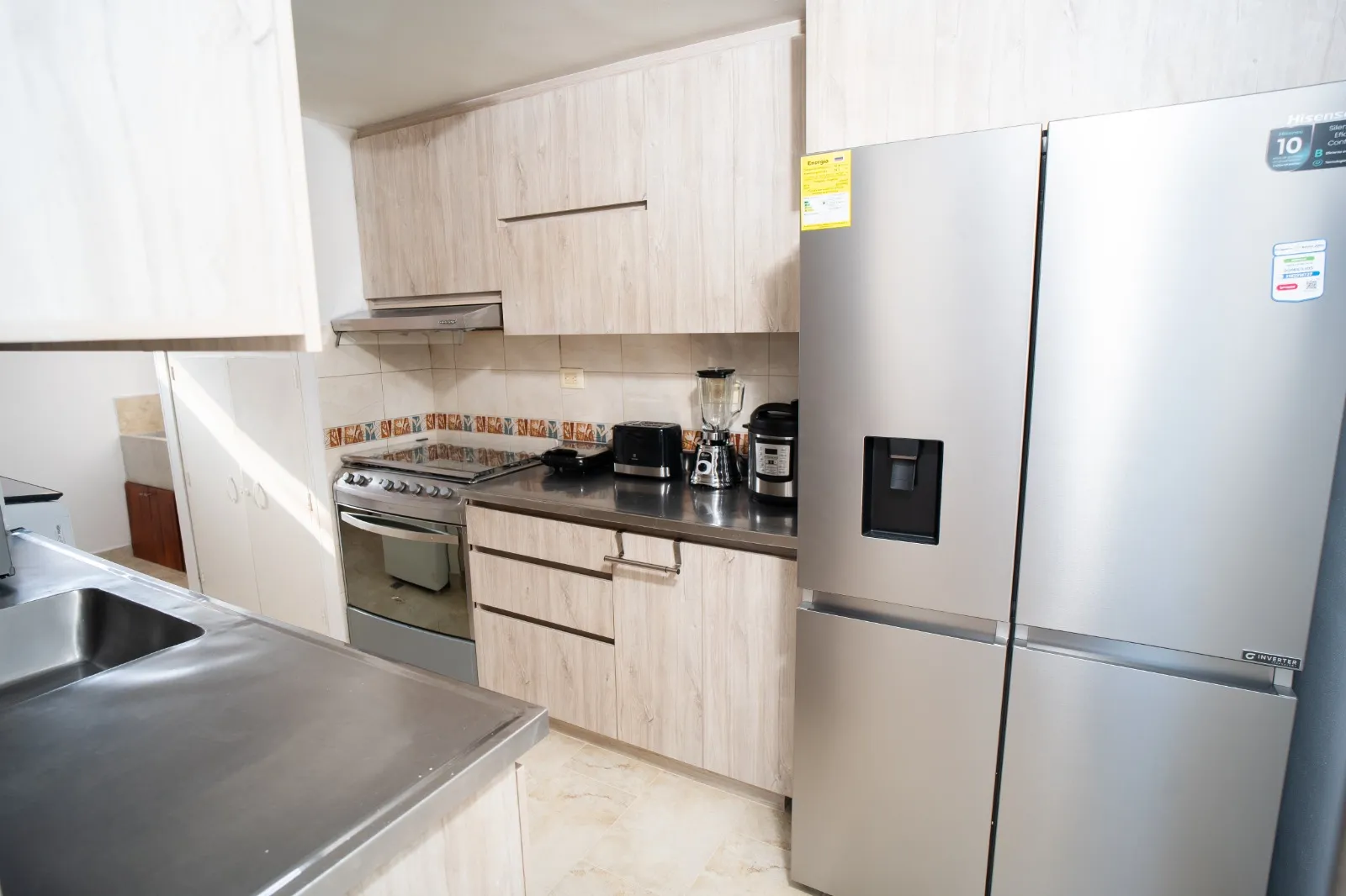 Apartamento en Venta en el Centro de Medellín Torre Caracas 2 - 7