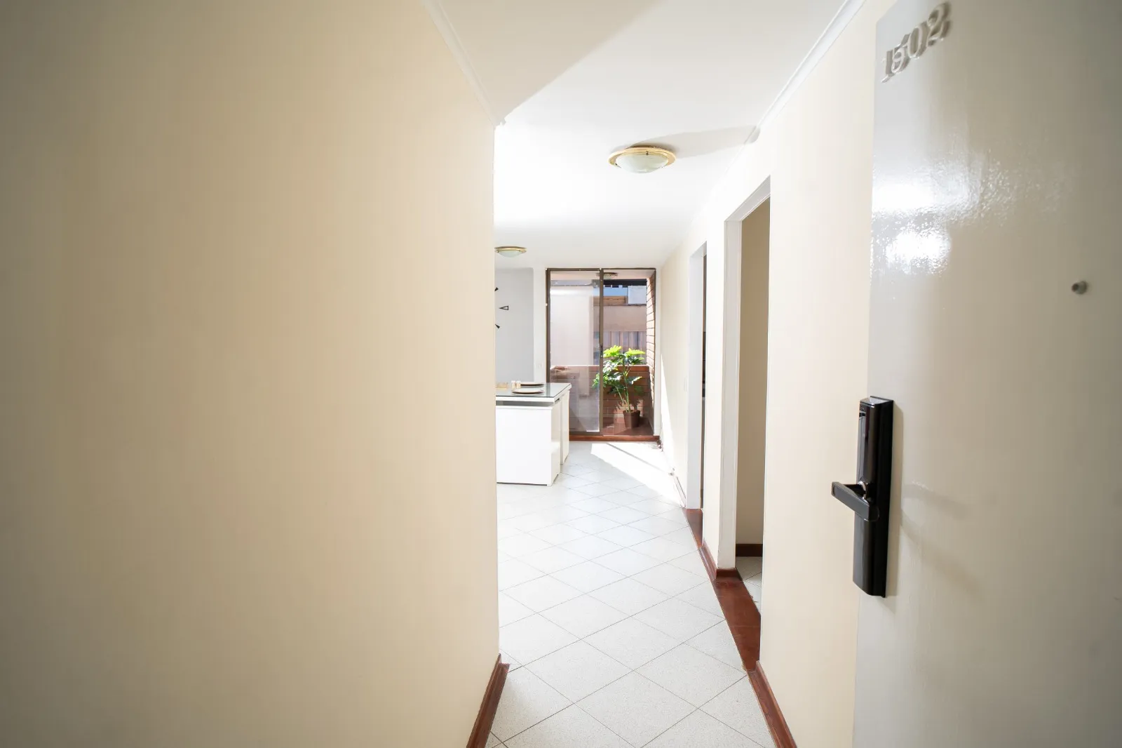 Apartamento en Venta en el Centro de Medellín Torre Caracas 2 - 8