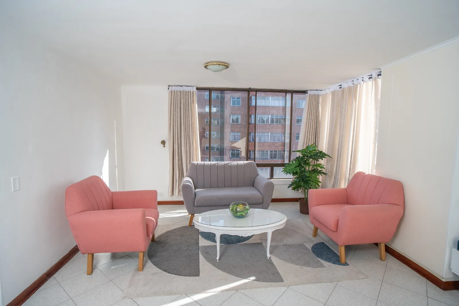 Apartamento en Venta en el Centro de Medellín Torre Caracas 2 - 3