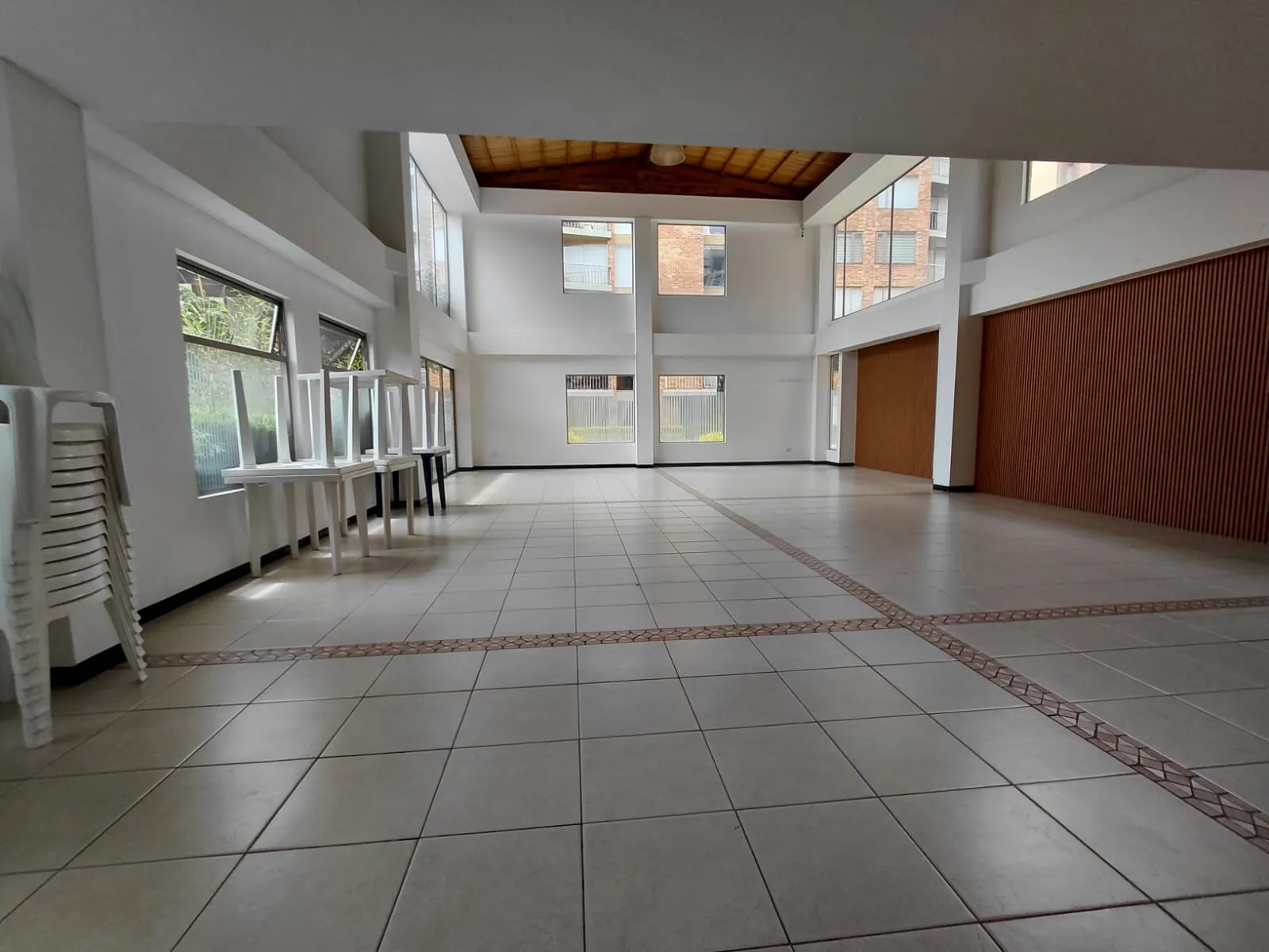 Apartamento en Venta en Colina Campestre Bogota 100 m² con Balcones, Parqueadero y Depósito - 20