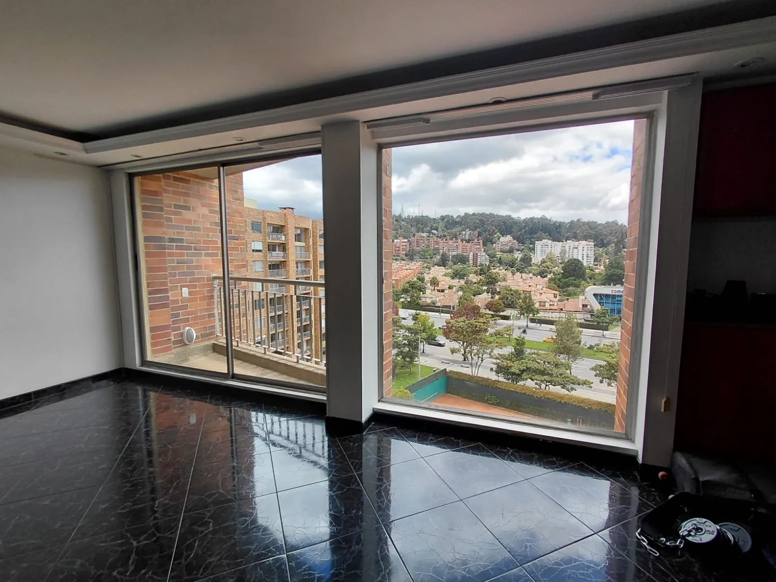 Apartamento en Venta en Colina Campestre Bogota 100 m² con Balcones, Parqueadero y Depósito - 4