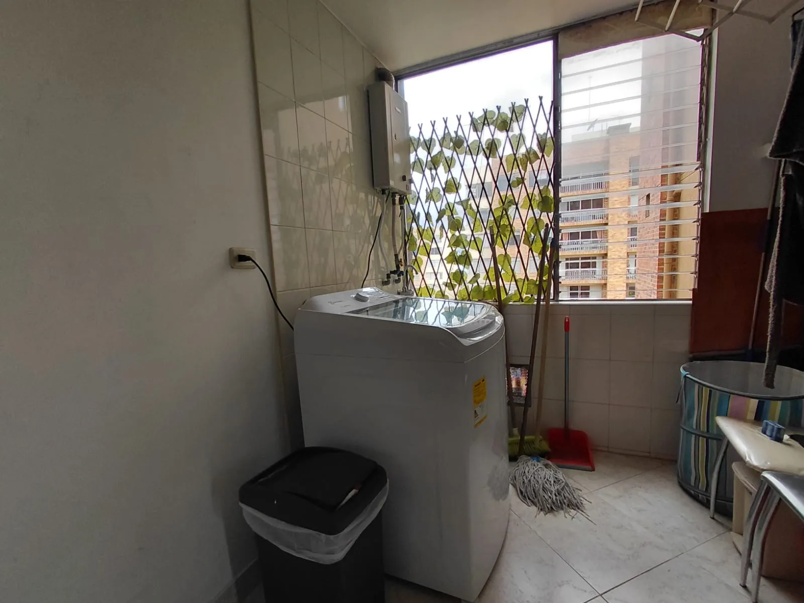Apartamento en Venta en Colina Campestre Bogota 100 m² con Balcones, Parqueadero y Depósito - 17