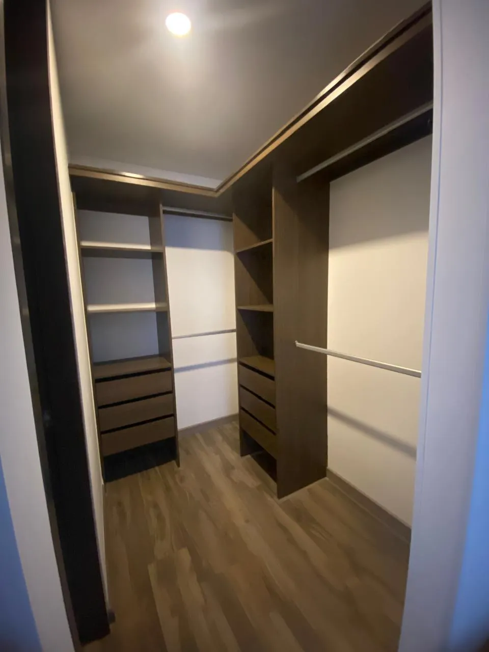 Apartamento en Venta en Las Nieves, Centro de Bogotá Balcón, Parqueadero y Depósito - 8