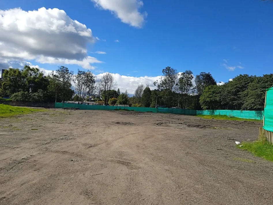 Lote en arriendo  Bogota - 5