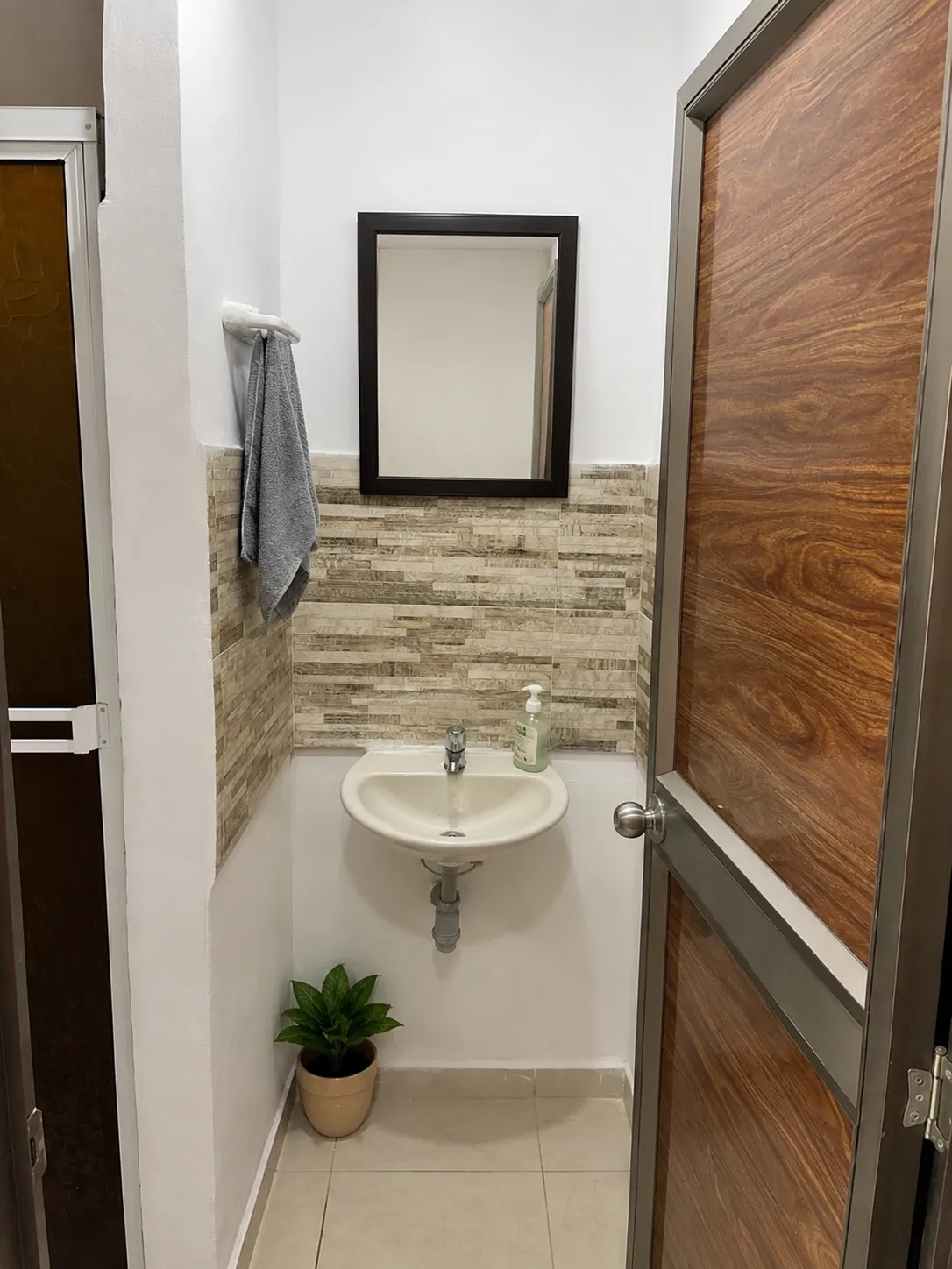Apartamento en venta | Alameda del Jardín | 3 habitaciones | Sala amplia - 9