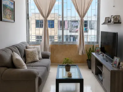 Apartamento en venta | Alameda del Jardín | 3 habitaciones | Sala amplia