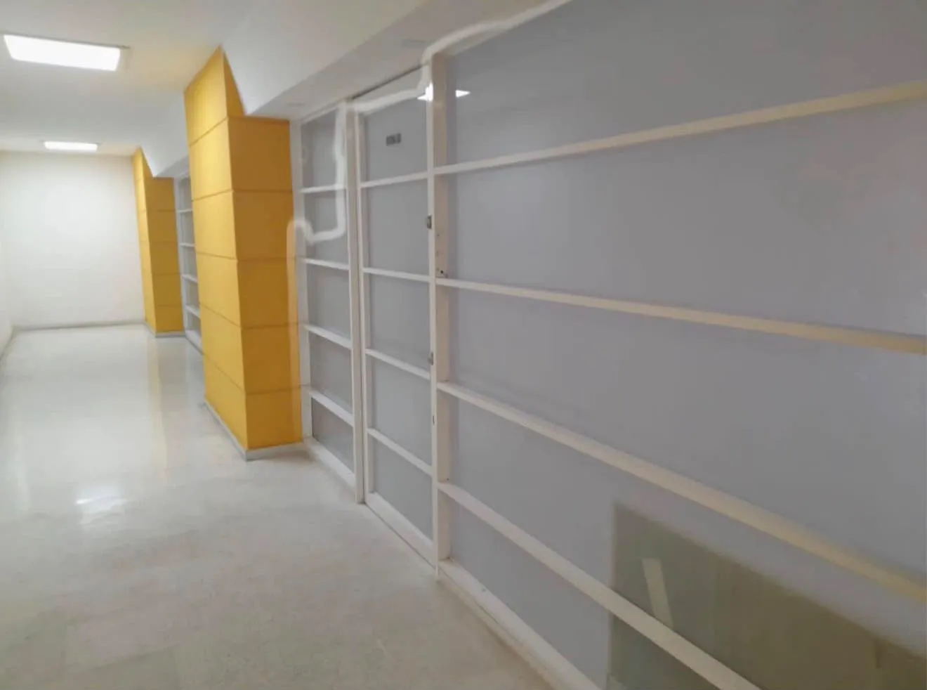 Local Comercial u Oficina en Venta o Arriendo en Centro Comercial Chipichape | 100 m² — foto 2