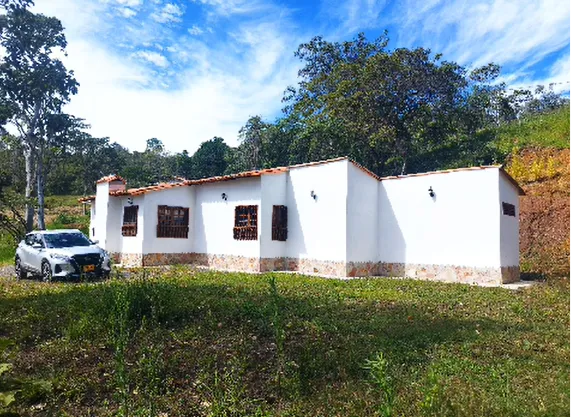 Parcela Campestre en Venta en Los Arrayanes Condominio Campestre, Curití | Lote de 1.500 m² con Casa y Zonas Comunes - 8