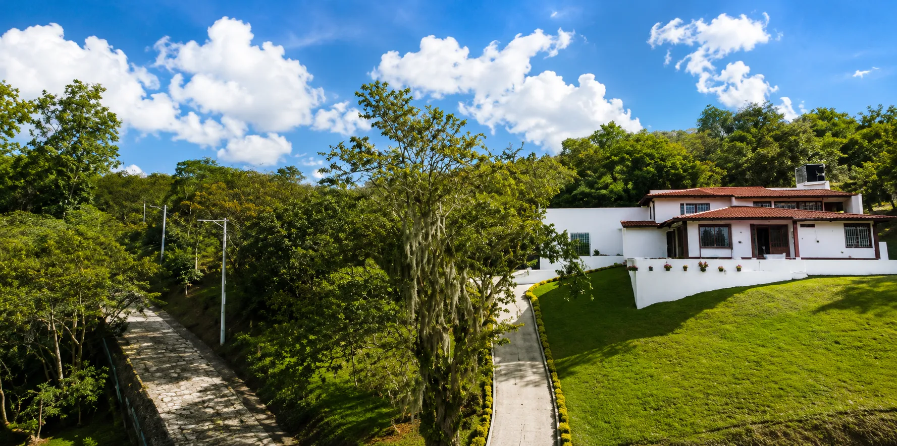 Parcela Campestre en Venta en Los Arrayanes Condominio Campestre, Curití | Lote de 1.500 m² con Casa y Zonas Comunes - 2