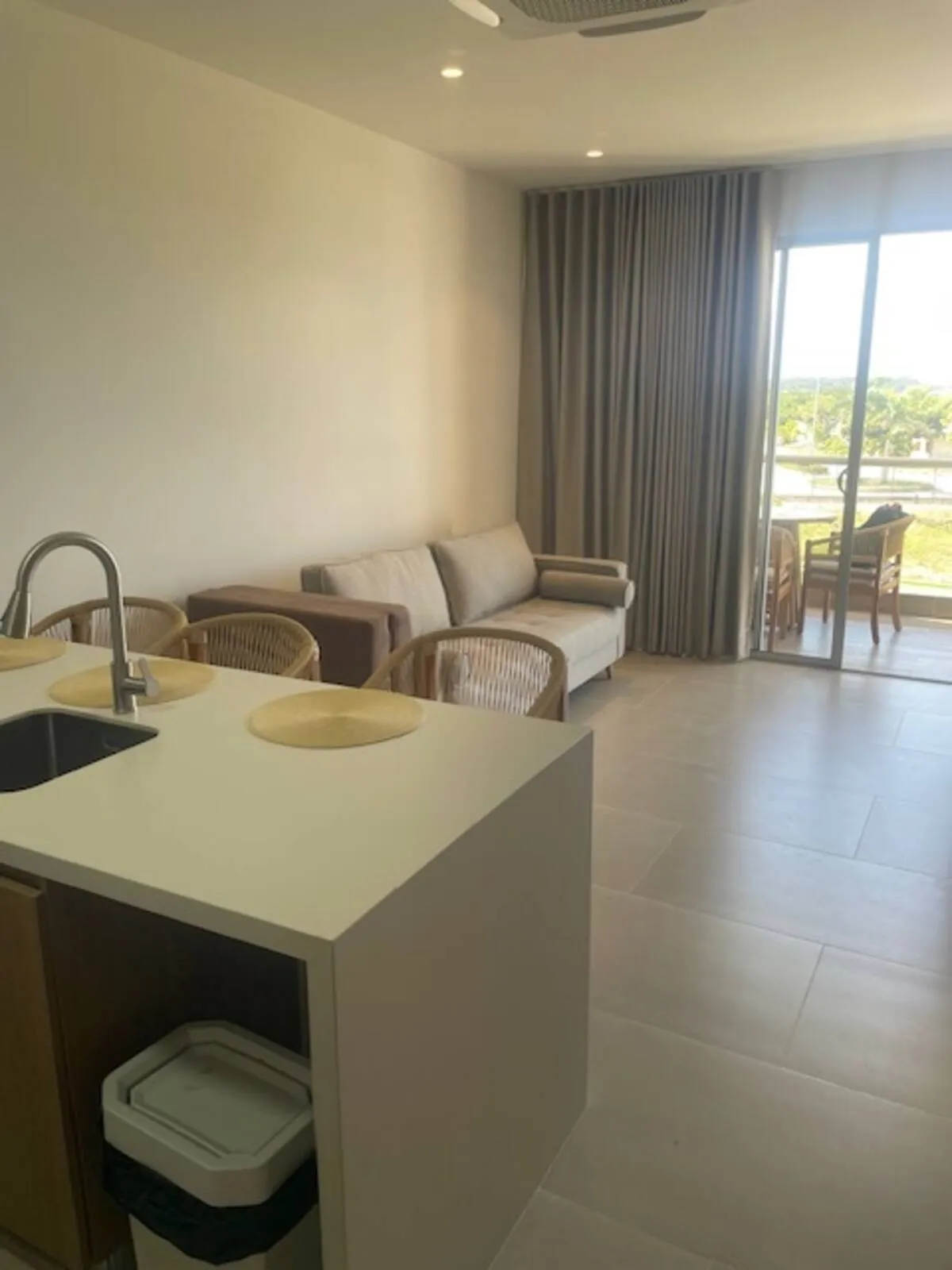 APARTAMENTO AMOBLADO EN VENTA EN BAÍA KRISTAL - CARTAGENA - 2