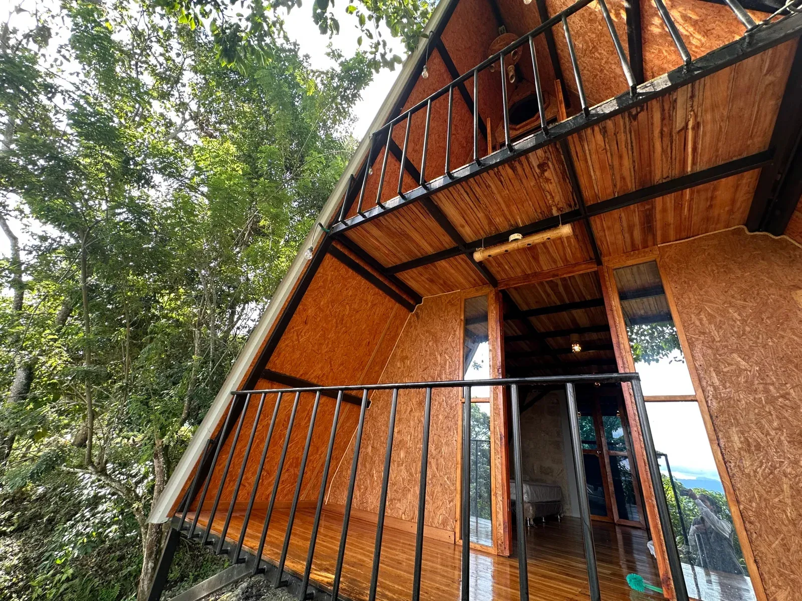 PROYECTO ECOTURÍSTICO EN VENTA EN ANAPOIMA, CUNDINAMARCA CON NACEDERO DE AGUA MEDICINAL CERTIFICADA AREA TOTAL 80.000 m² - 7