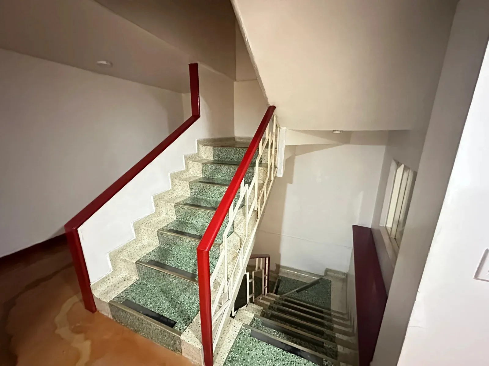 EDIFICIO COMERCIAL EN VENTA EN FUSAGASUGA RECIBE RENTA RECIBE RENTA INMEDIATA - 19