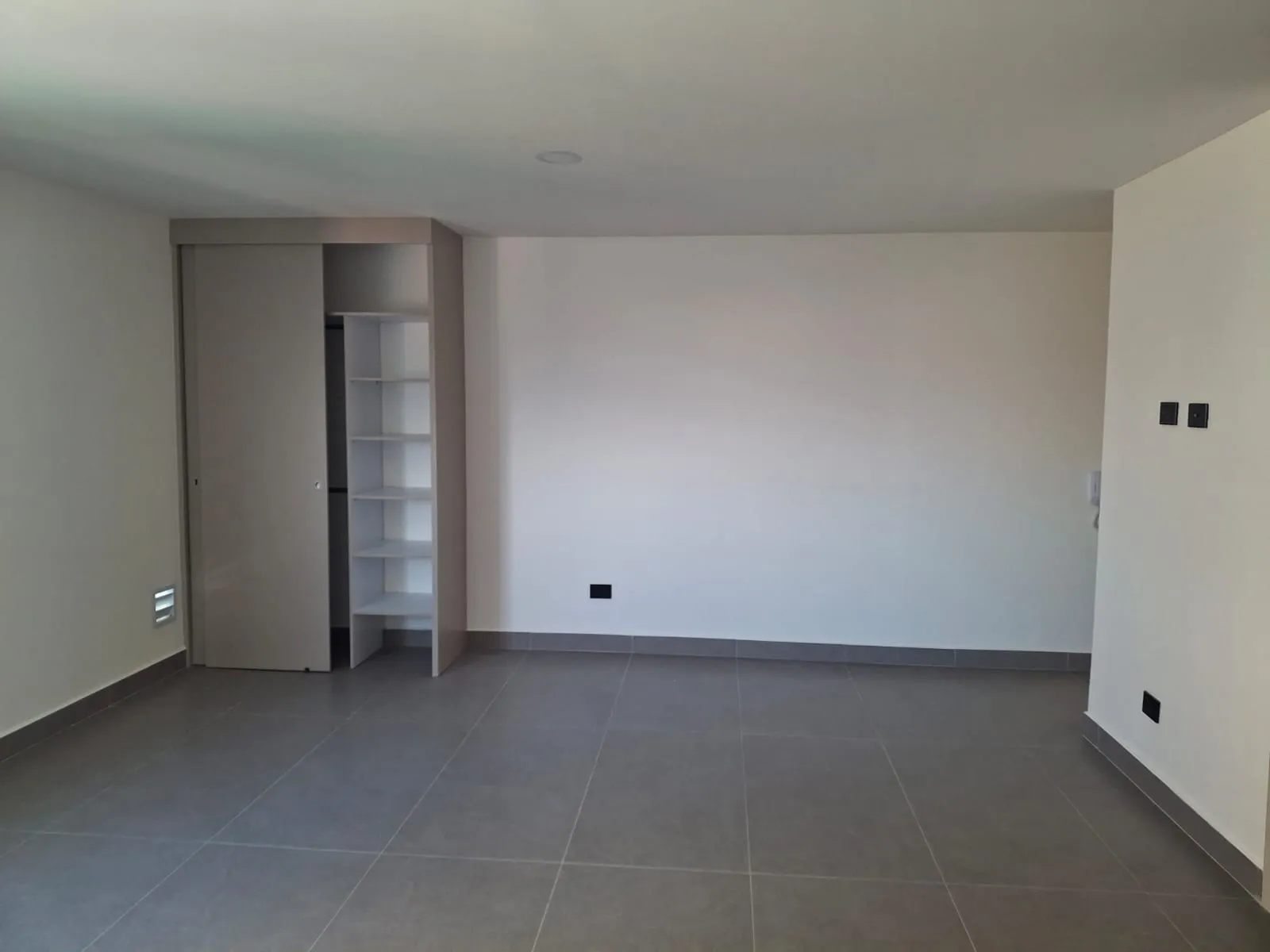 Venta de apartaestudio de 36 m² en Robledo, barrio Bello Horizonte - 2