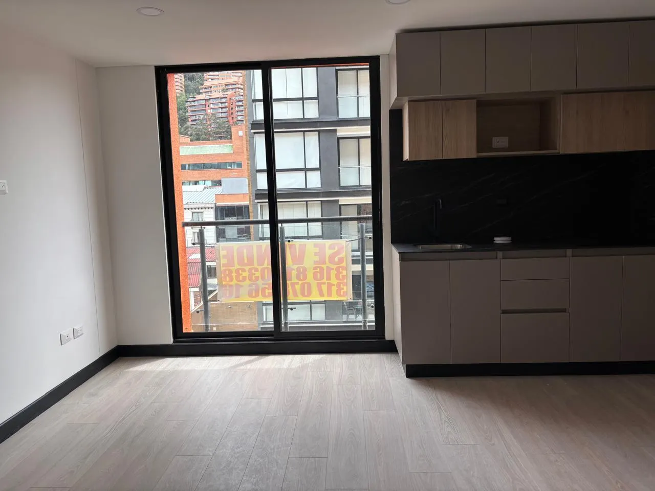 Apartamento en Venta en Santa Bárbara, Bogotá - 2