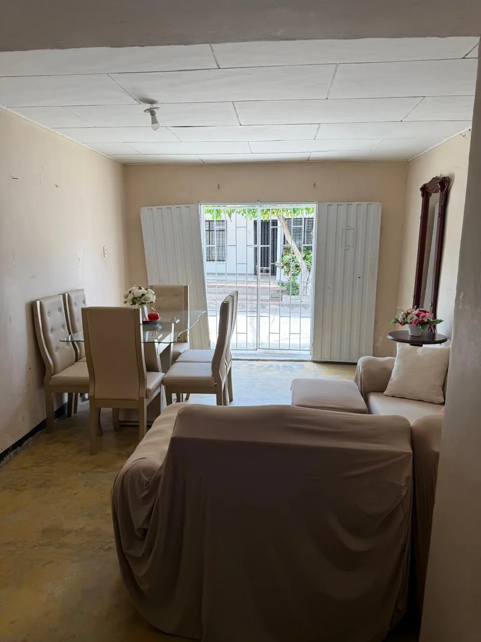 SE VENDE CASA AMPLIA CON DOS APARTAMENTOS EN El CENTRO DE FONSECA – OPORTUNIDAD DE INVERSIÓN - 5