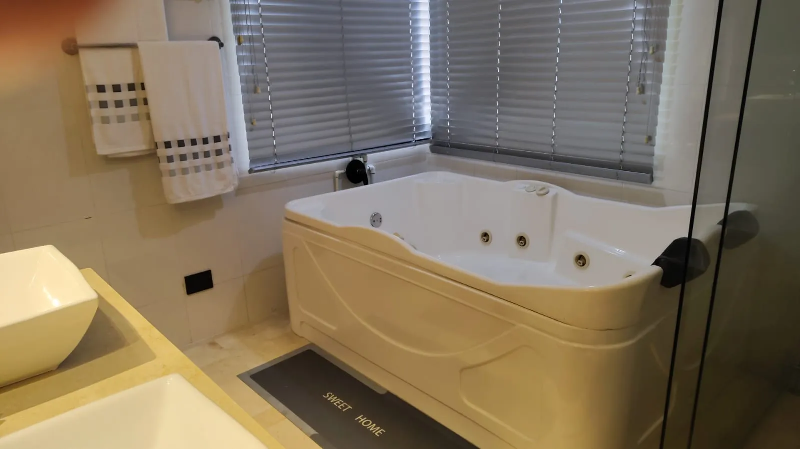 Apartamento amoblado en arriendo en Sabaneta 127 m² recién remodelado - 5