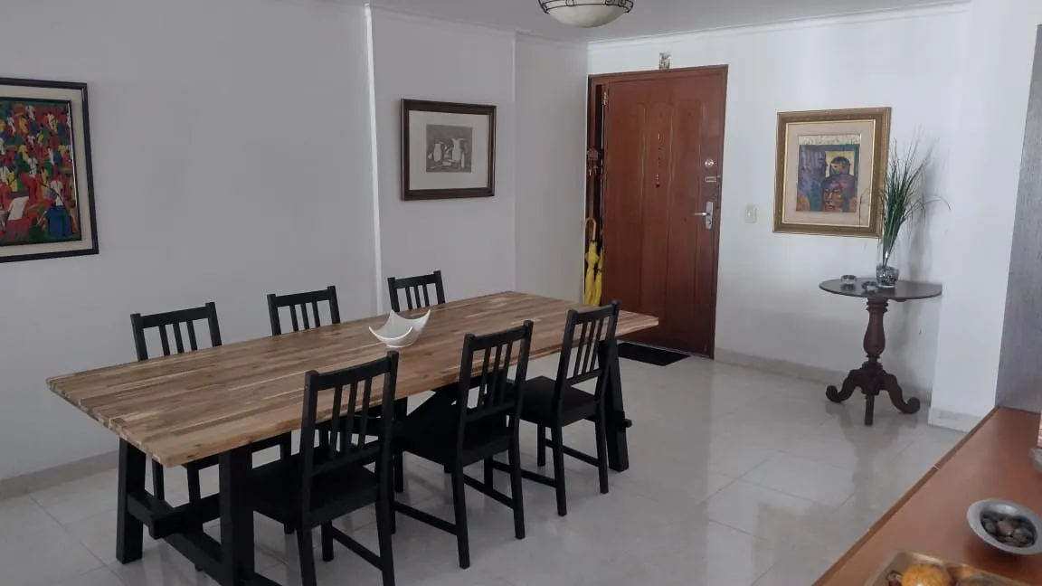 Apartamento en venta en Conquistadores, Medellín – 155 m² reformado con balcón - 2
