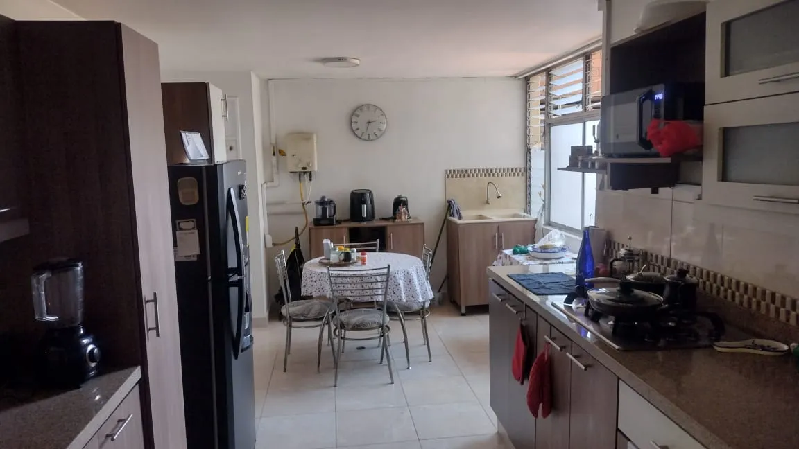 Apartamento en venta en Conquistadores, Medellín – 155 m² reformado con balcón - 16