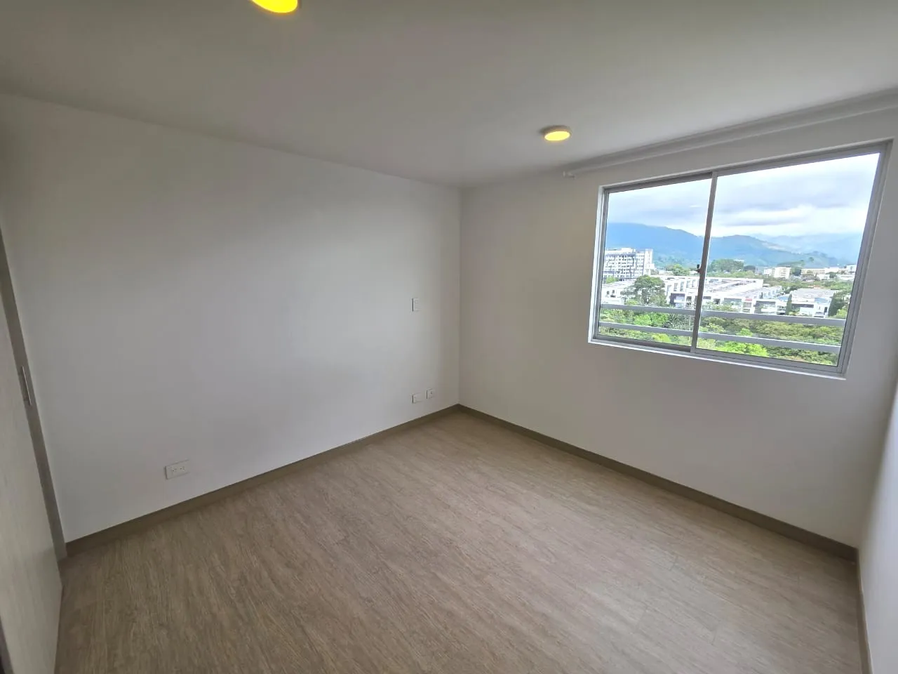 Apartamento Conjunto Cerrado Senderos de los Ocobos Avenida 19 Norte - 9