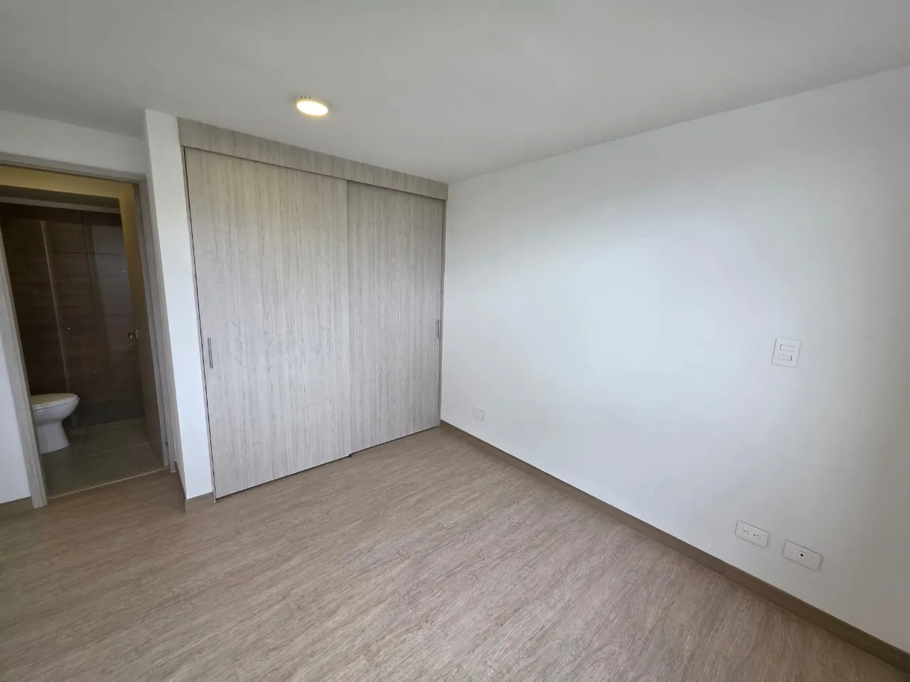 Apartamento Conjunto Cerrado Senderos de los Ocobos Avenida 19 Norte - 8