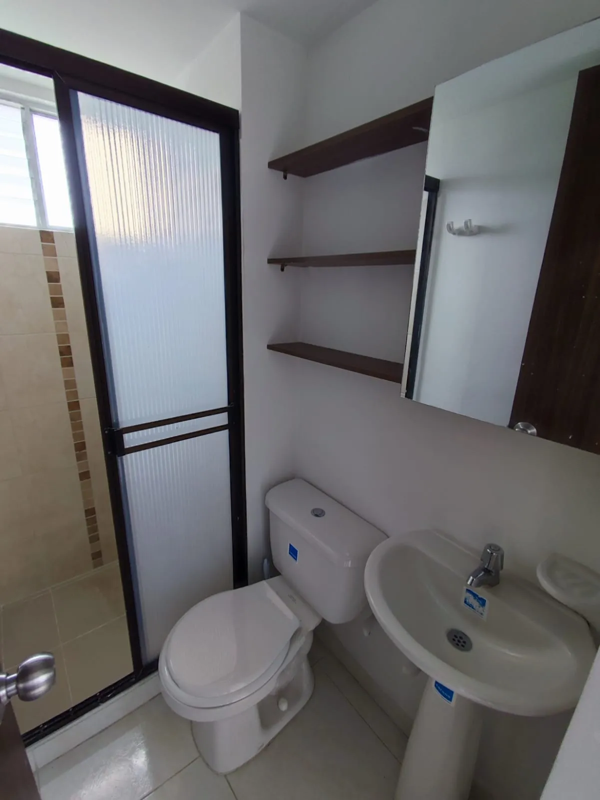 Apartamento Conjunto Cerrado Cabo Marzo - 8