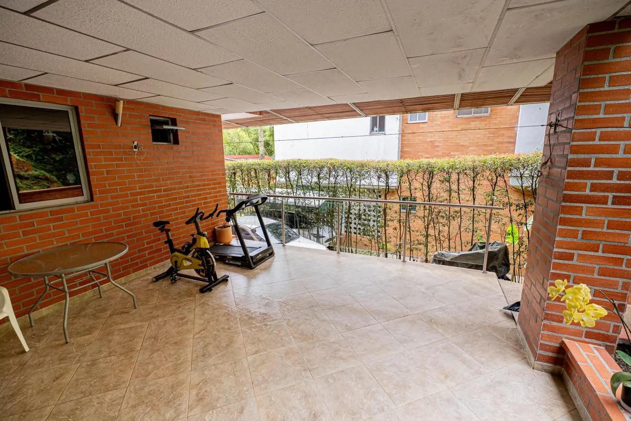 CASA EN VENTA EN COLINAS DE SAN REMO SABANETA — foto 6