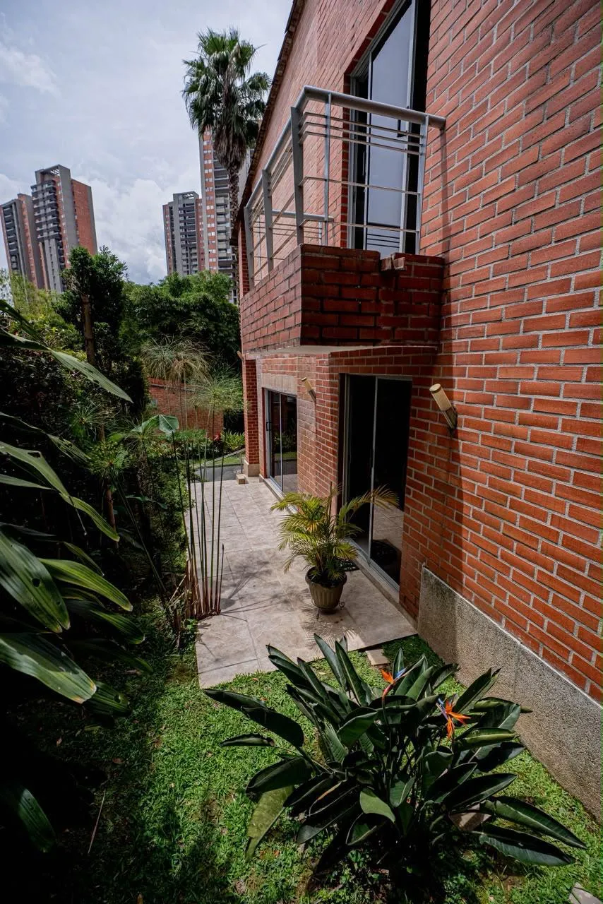 CASA EN VENTA EN COLINAS DE SAN REMO SABANETA — foto 5