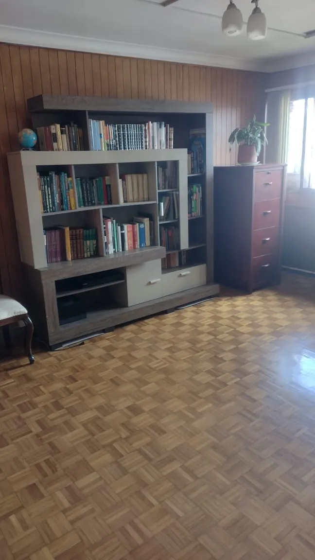 Apartamento en venta en el Centro de Medellín, sobre la Avenida La Playa - 9
