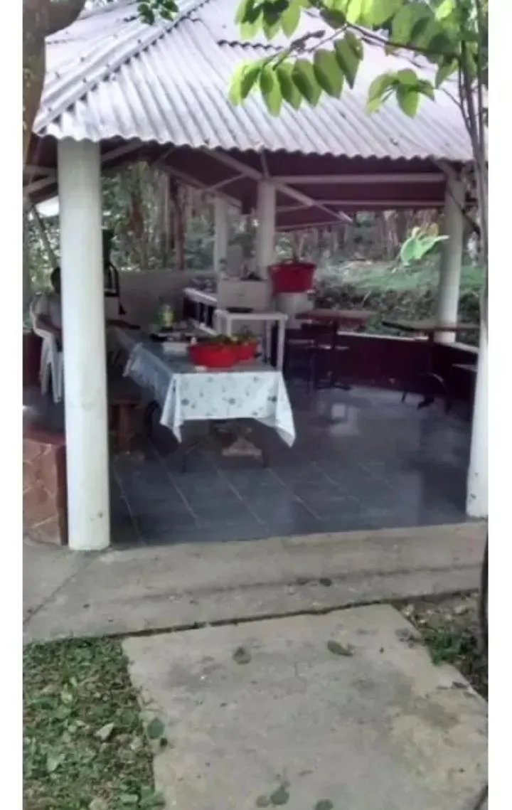 VENDO HERMOSA FINCA CACHIPAY - 16