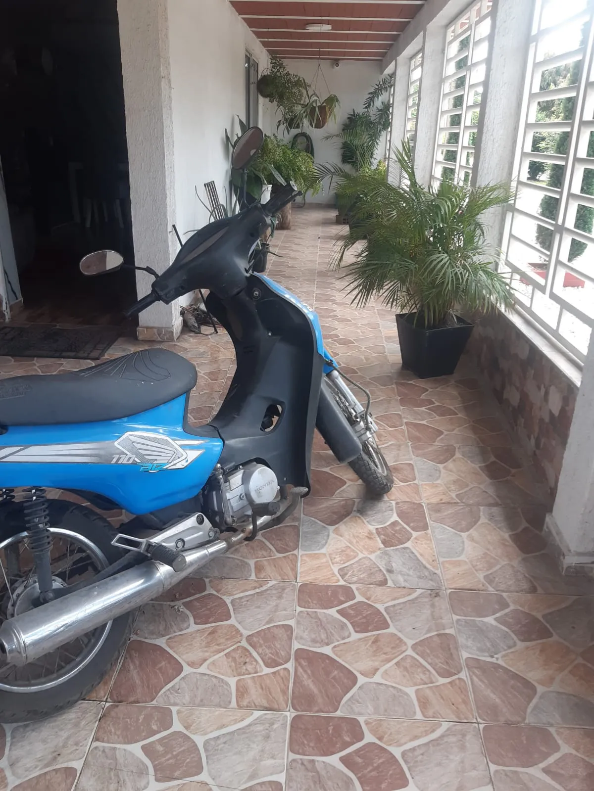 CASA ESQUINERA EN VENTA – VILLAGORGONA, BARRIO LA VICTORIA — foto 4