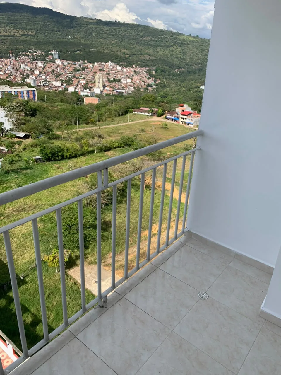 Apartamento en San Gil barrio José Antonio Galán - 2