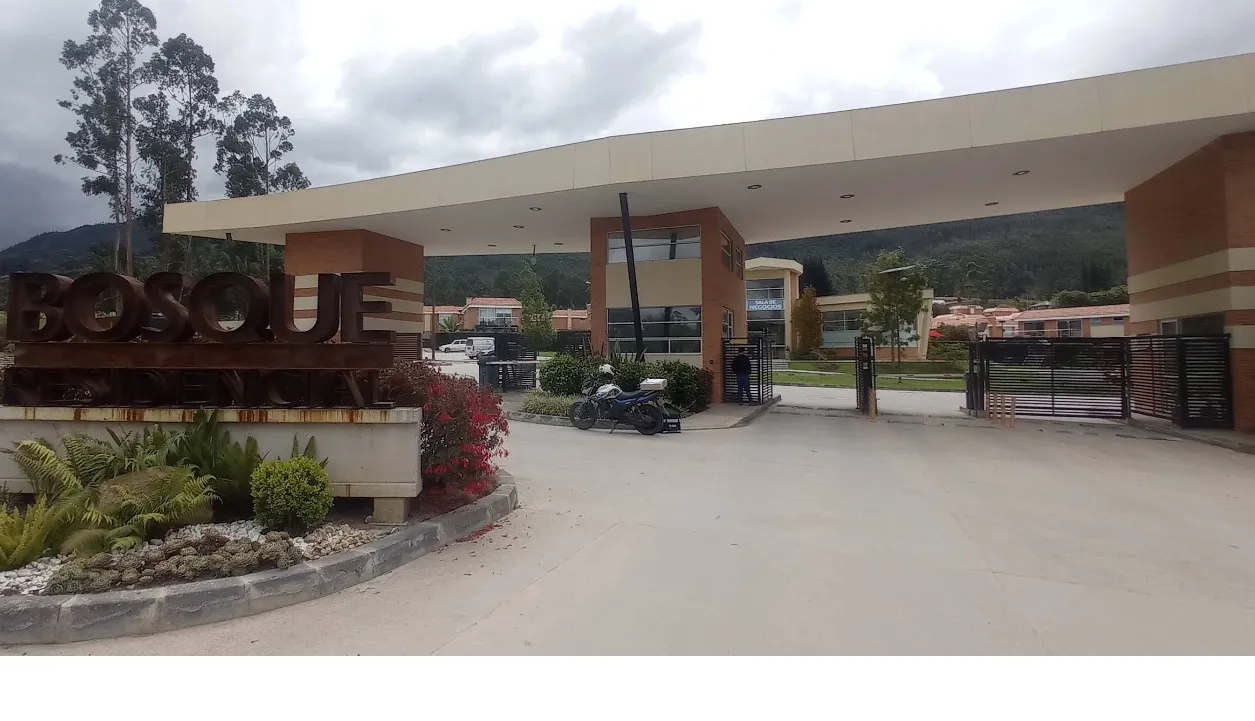 Venta Casa Conjunto Cerrado Cajica - 1