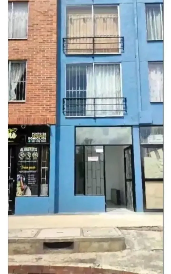 VENDO HERMOSO LOCAL COMERCIAL VILLA VERONICA  KENNEDY — foto 13