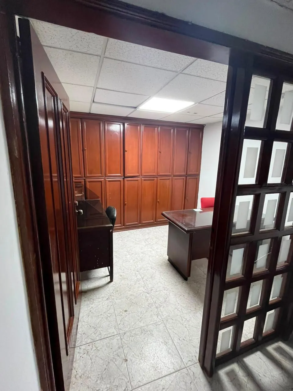 SE ARRIENDAN OFICINAS AMOBLADAS EN BUCARAMANGA - 4