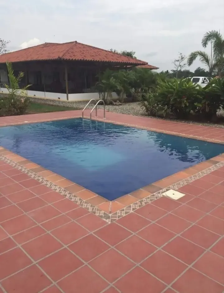 VENDO HERMOSA FINCA EN CUMARAL - 15