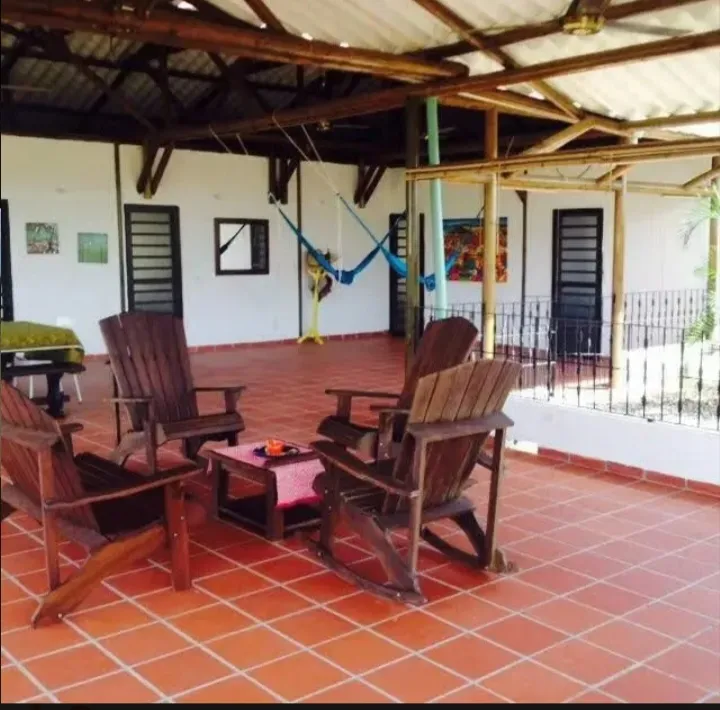 VENDO HERMOSA FINCA EN CUMARAL - 12