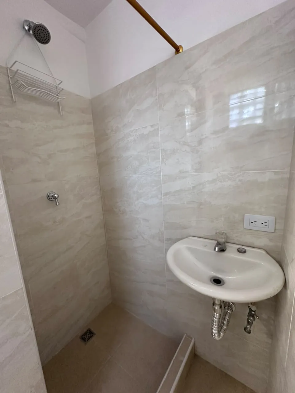 Local en venta en Samanes de Montellano, Guadalajara de Buga. - 6
