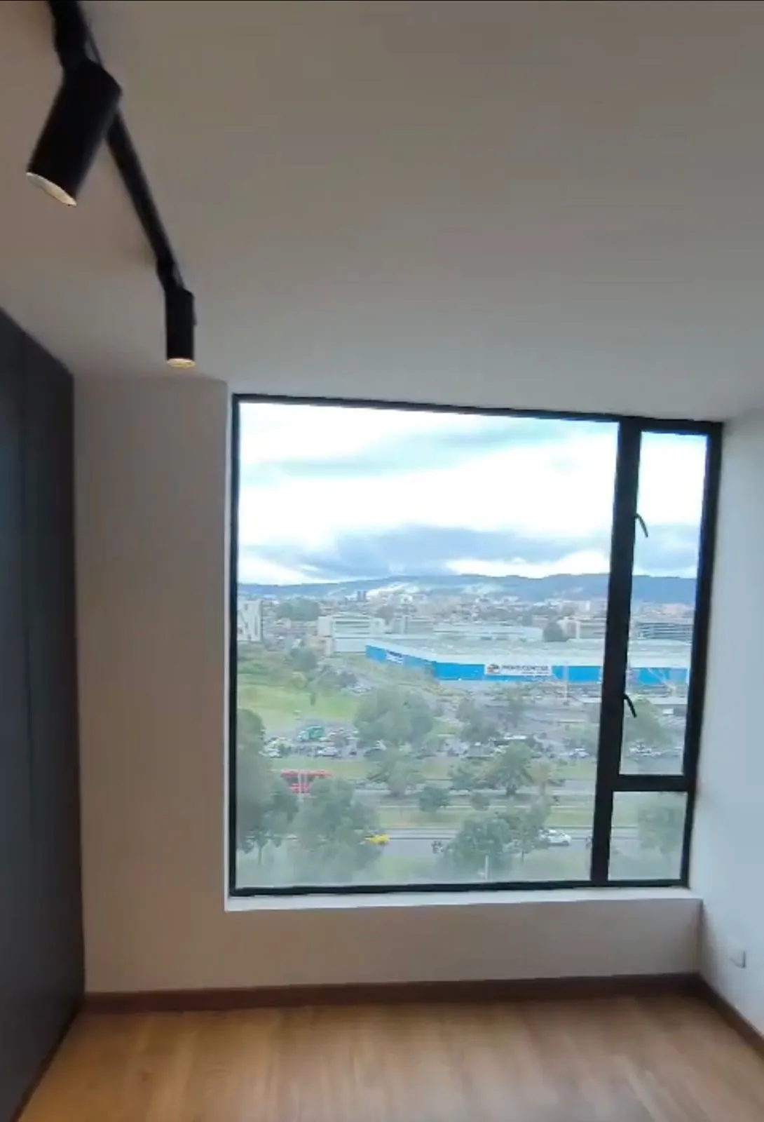 Apartaestudio en arriendo en DC 26, Modelia, Bogotá - 3