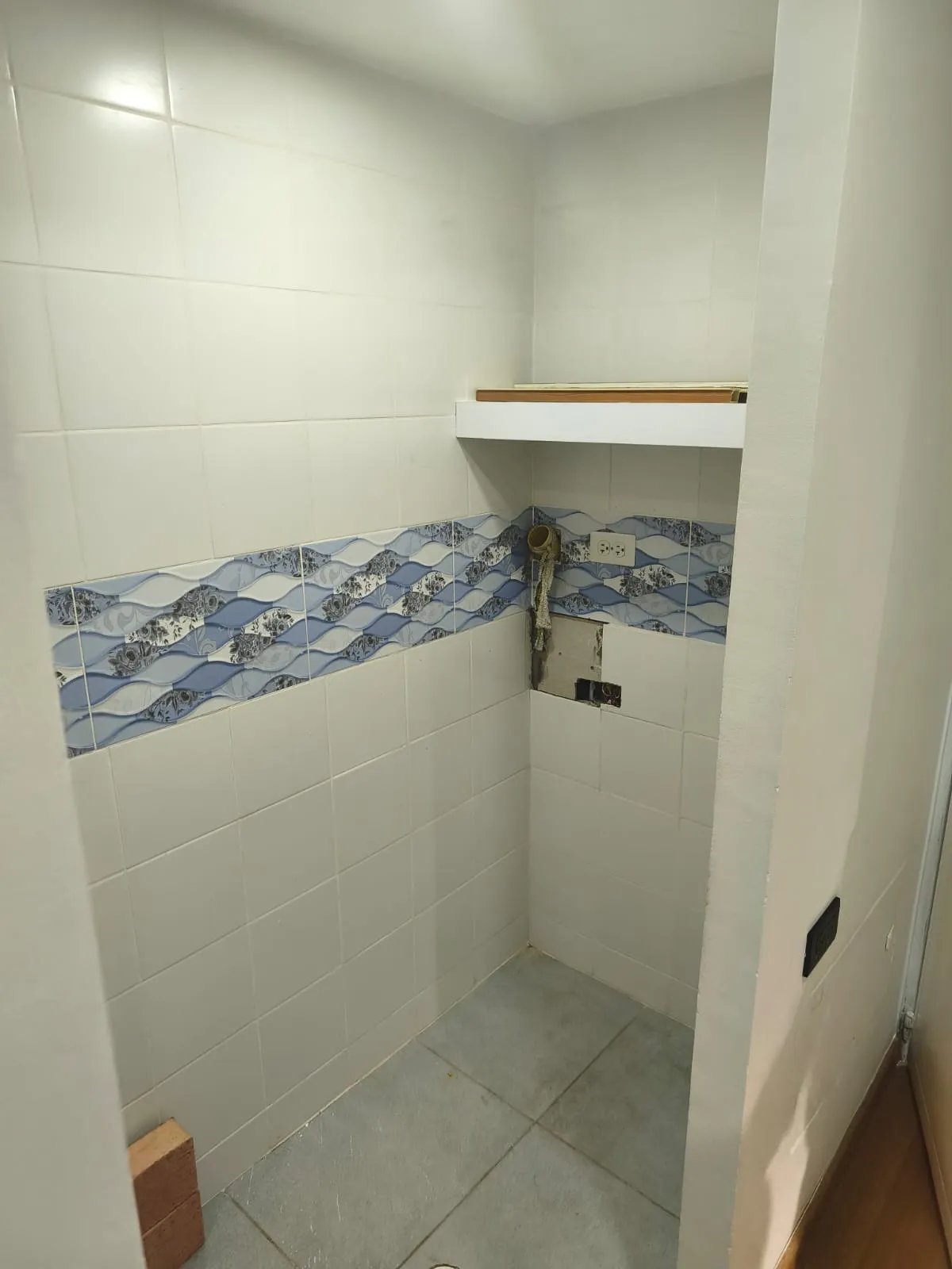 Apartaestudio - 1 hab, 1 baño, sala comedor , estudio - 14