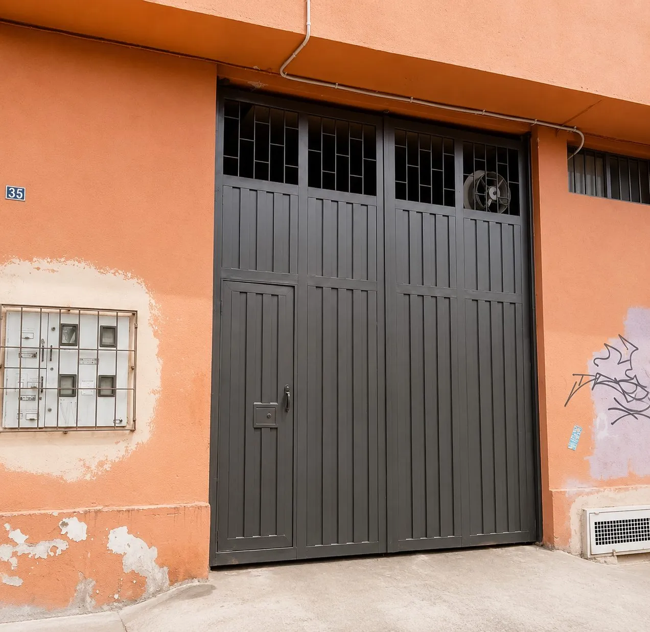 VENTA EDIFICIO CON BODEGA EN BARRIO SAN FERNANDO — foto 6