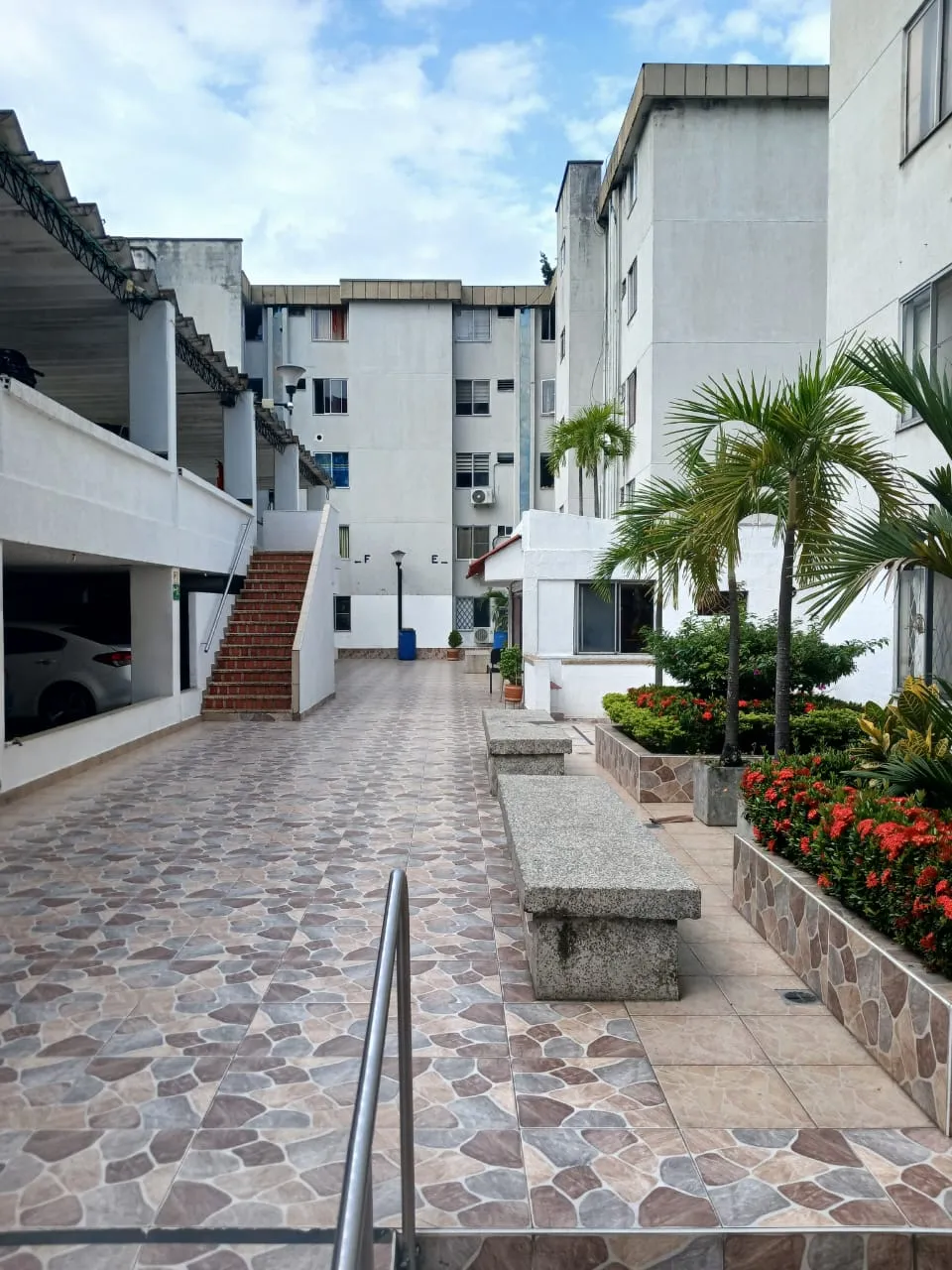 Apartamento en venta en el norte de Cali Conjunto Residencial Girasoles de la Flora — foto 12