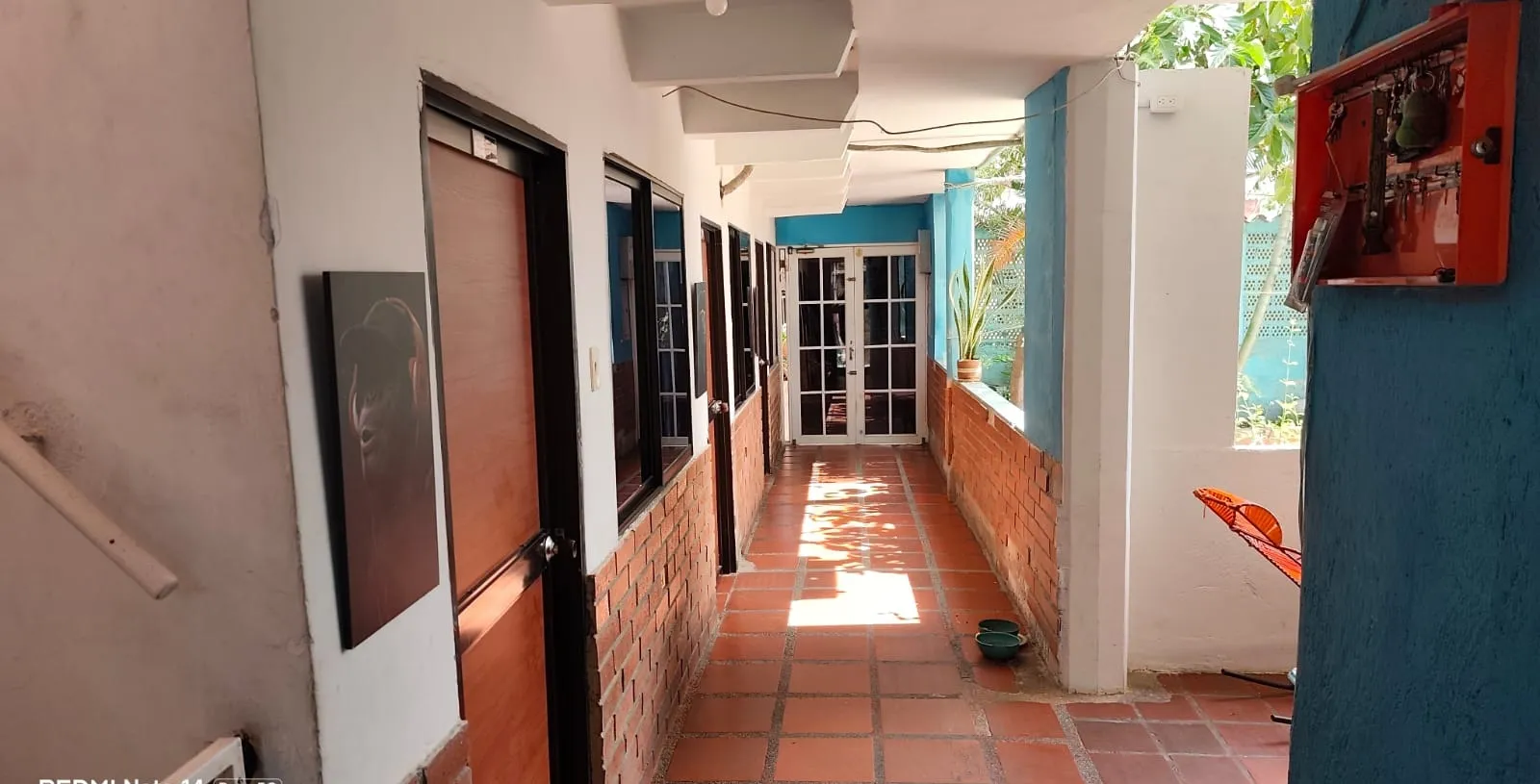 PROPIEDAD DE 600 M2, HOSTAL, LOCALES COMERCIALES Y CASA LOTE EN SANTA MARTA — foto 8