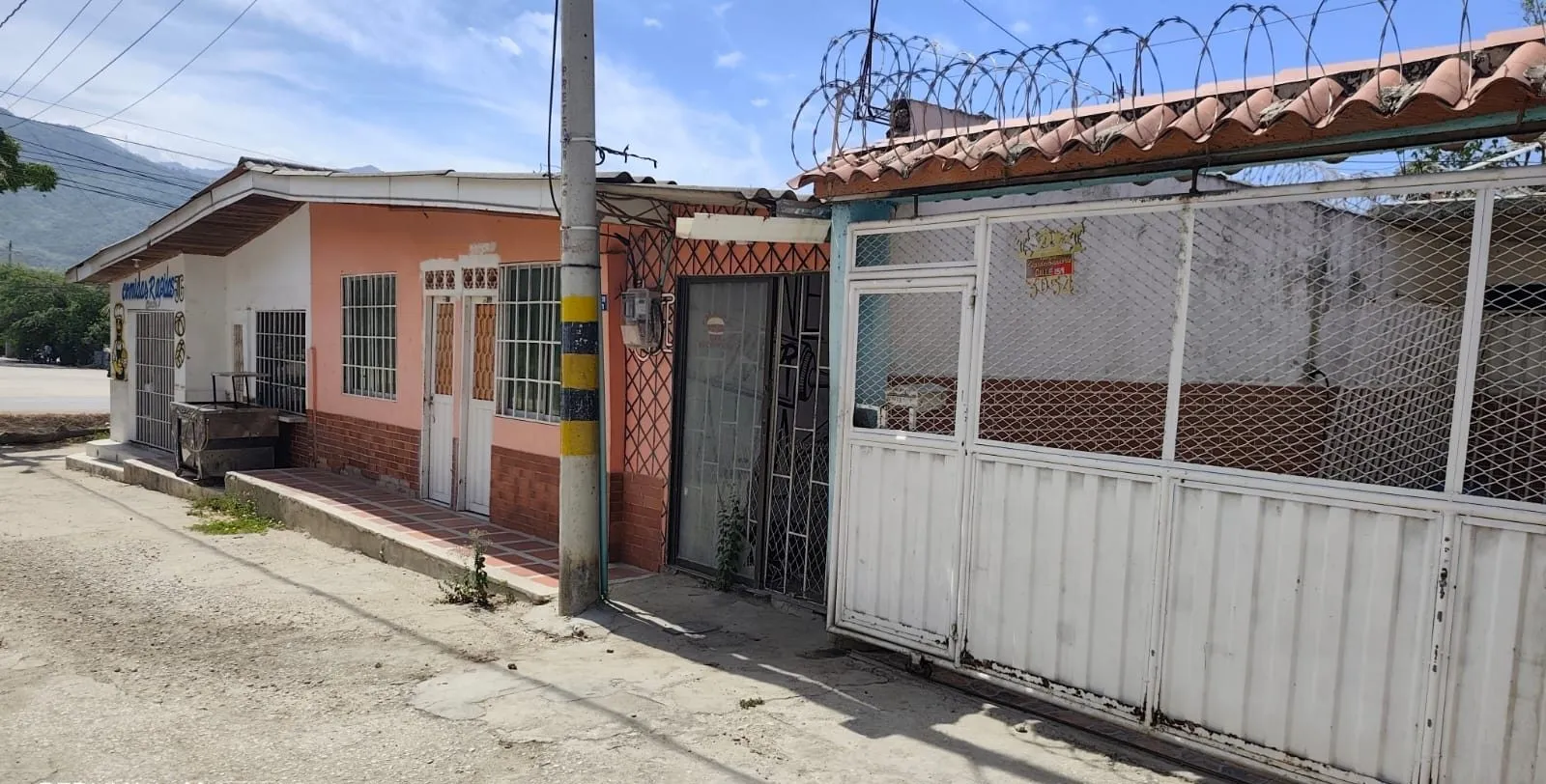 PROPIEDAD DE 600 M2, HOSTAL, LOCALES COMERCIALES Y CASA LOTE EN SANTA MARTA — foto 11